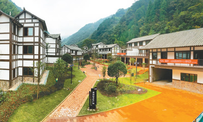 人民日报：泸州红色旅游带动农村脱贫