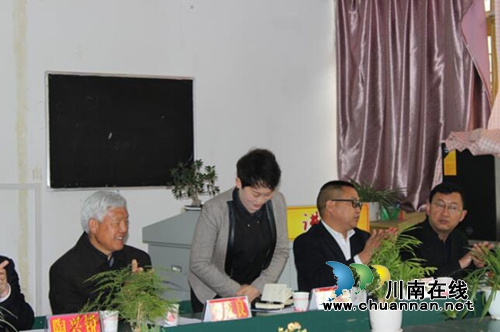 贵州盘州市副市长吴忠幸一行莅临双凤镇东盛园学校指导工作(图12) 贵州盘州市副市长吴忠幸一行莅临双凤镇东盛园学校指导工作(图12)