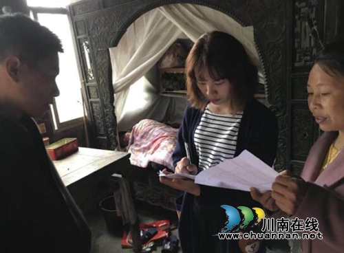 江阳区弥陀镇残联入户为残疾人办证温暖人心