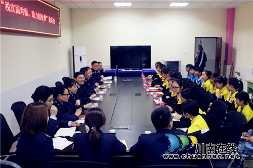 江阳区国地税到江阳职高开展系列税宣活动(图3)