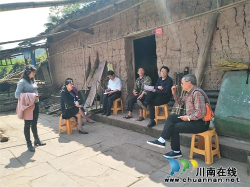泸州市卫计委到纳溪区调研生育关怀安居工程(图1) 泸州市卫计委到纳溪区调研生育关怀安居工程(图1)