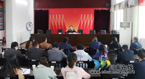 龙马潭：习***来川视察重要讲话精神送基层(图2)