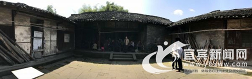 “同济大学附职校感赠” 宜宾发现民国木匾(图2) “同济大学附职校感赠” 宜宾发现民国木匾(图2)
