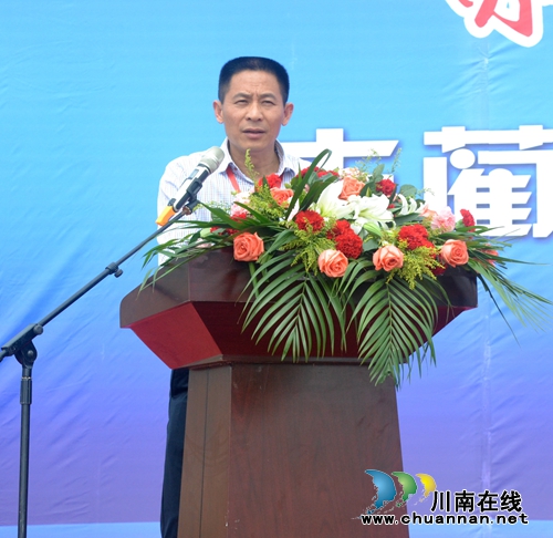 古蔺县国、地税启动第27个全国税收宣传月(图4) 古蔺县国、地税启动第27个全国税收宣传月(图4)
