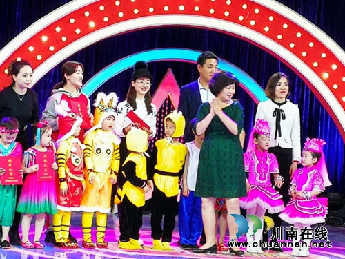 泸州川视艺术培训学校再获央视大奖(图7) 泸州川视艺术培训学校再获央视大奖(图7)