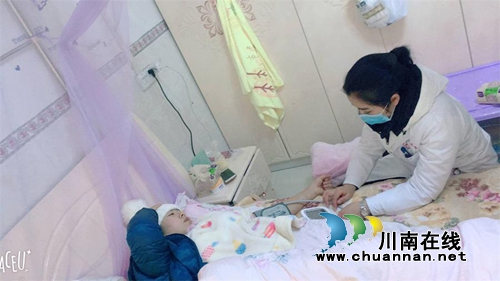 纳溪区打古镇:母婴保健人员为产妇送健康(图1) 纳溪区打古镇:母婴保健人员为产妇送健康(图1)