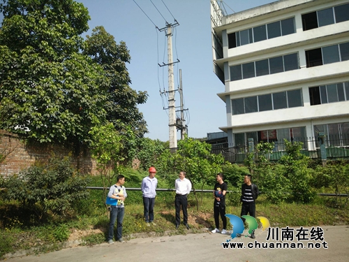 合江县环保局到临港工业园区检查企业环境保护工作