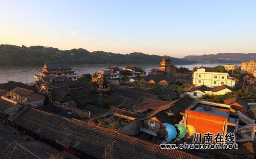 李庄古镇被民盟中央确立为民盟传统教育基地(图1)