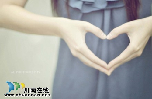 张蓉：在人世行走（现代诗欣赏）(图2)