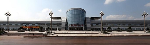 泸州:“老”车站挪新窝 交通格局大洗牌(图4) 泸州:“老”车站挪新窝 交通格局大洗牌(图4)