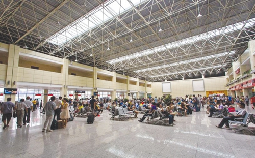 泸州:“老”车站挪新窝 交通格局大洗牌(图5) 泸州:“老”车站挪新窝 交通格局大洗牌(图5)