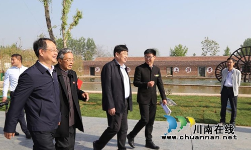 好消息！中国知青有自己的村庄了！(图11)