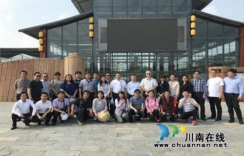 第五届川台农业合作论坛宜宾考察团参访翠屏区(图1)