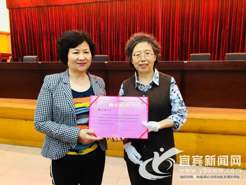 余上沅曹禺珍贵手迹收入江安国立剧专陈列馆(图7) 余上沅曹禺珍贵手迹收入江安国立剧专陈列馆(图7)