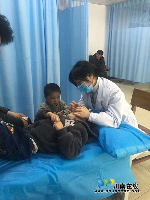 时隔百天&nbsp;去阿坝的西南医大中医院专家怎样了(图3)