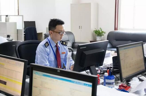 光荣五月：为民办实事服务于民&nbsp;探秘市地税局(图4)