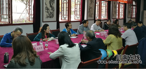 达州市文联到泸州交流乡镇文联建设工作(图2) 达州市文联到泸州交流乡镇文联建设工作(图2)