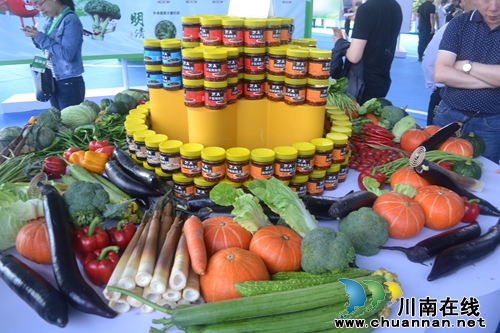 五一去哪？不去成都“锦里”去泸州“伞里”(图17)