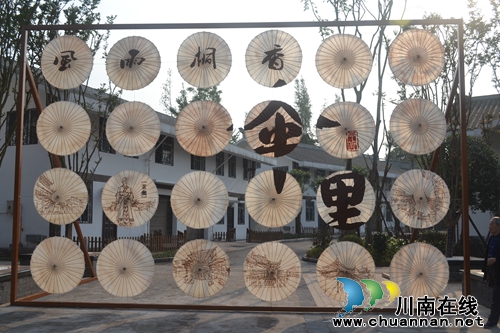 五一去哪？不去成都“锦里”去泸州“伞里”(图23)