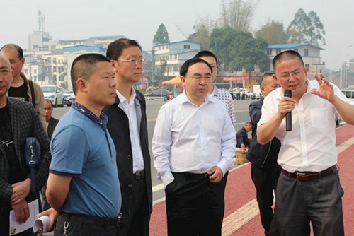 内江市中区到泸县交流考察交通运输工作(图1) 内江市中区到泸县交流考察交通运输工作(图1)