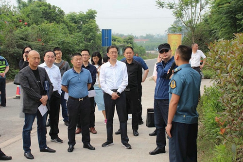 内江市中区到泸县交流考察交通运输工作(图2) 内江市中区到泸县交流考察交通运输工作(图2)