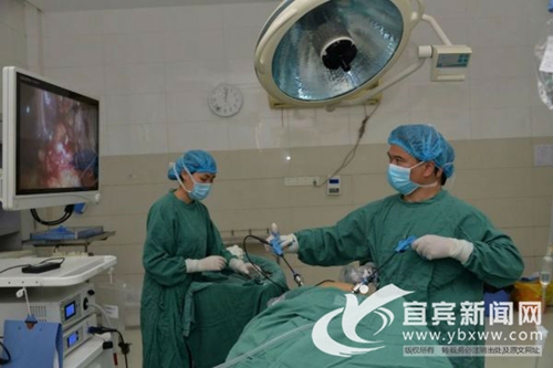 宜宾现“镜面人”&nbsp;五脏六腑全都反着长(图2)