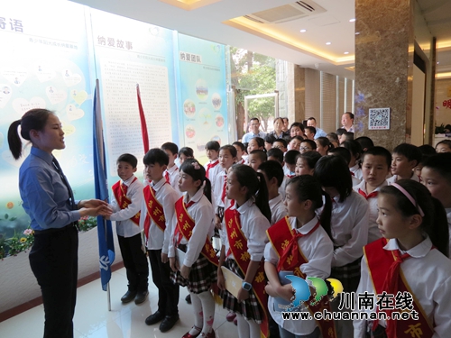 纳溪区棉花坡镇:树立法律意识 增强自我保护能力(图1) 纳溪区棉花坡镇:树立法律意识 增强自我保护能力(图1)