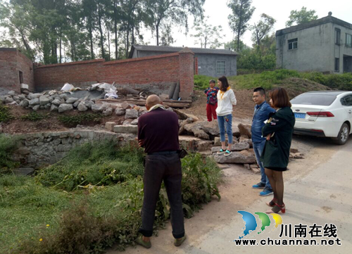 泸县司法局:调解土地纠纷 维护邻里和谐(图1) 泸县司法局:调解土地纠纷 维护邻里和谐(图1)
