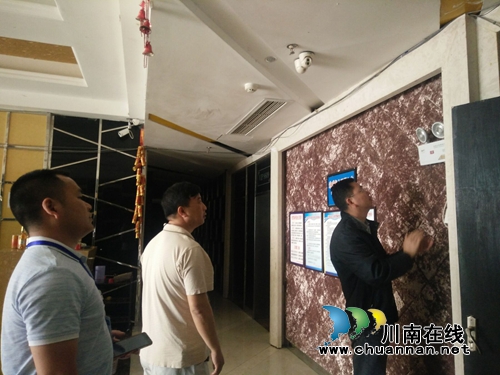 泸县立石镇开展“汛期安全隐患大排查”工作(图1) 泸县立石镇开展“汛期安全隐患大排查”工作(图1)