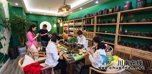 闹市中的草木间别院(茶语时光)(图6) 闹市中的草木间别院(茶语时光)(图6)