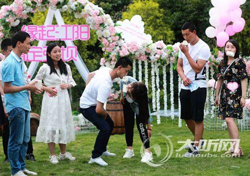 泸州120余名单身青年“约会”(图2)