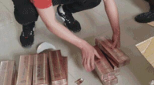 叙永查获一假烟销售窝点&nbsp;781条假烟牵出9嫌犯(图2)