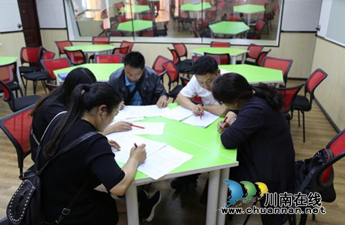 贵州盘州市双凤镇举办2018年小学生数学素养大赛(图4) 贵州盘州市双凤镇举办2018年小学生数学素养大赛(图4)