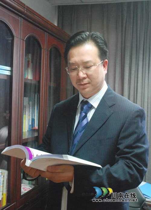 杨思进：11000余天，下班时间总是未知数……(图1)