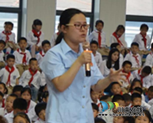 牵手600公里&nbsp;泸州凉山共建“萤火虫”携手普法(图9)