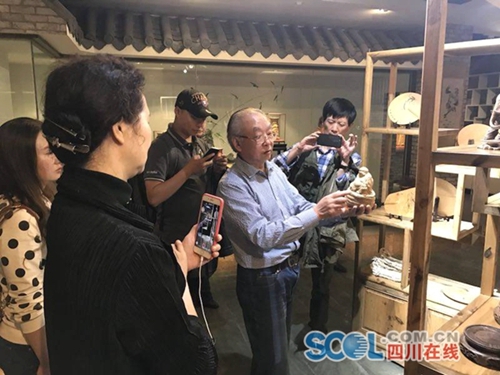 省内艺术家3天12个点位赴宜宾调研竹文化(图2)