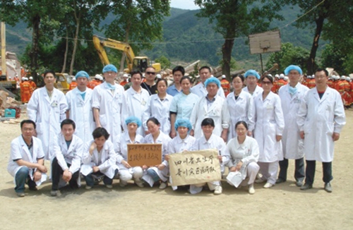 汶川地震十周年:无畏无惧 涅槃重生薪火传(图1) 汶川地震十周年:无畏无惧 涅槃重生薪火传(图1)