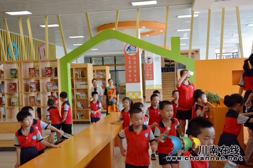 升小学,叙永县城西实验学校给小朋友先“热身”(图1) 升小学,叙永县城西实验学校给小朋友先“热身”(图1)