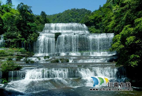 6月2日&nbsp;到古蔺黄荆老林景区体验“英雄情怀”(图4)