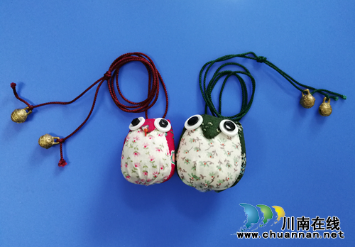 医学生纯手工制作的20个香囊，绚爆了！(图2)