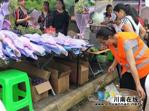 泸县玉龙湖第十届放生节隆重开幕(图3)