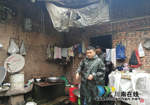 宜宾南溪区留宾乡及时有效应对暴雨险情(图2) 宜宾南溪区留宾乡及时有效应对暴雨险情(图2)