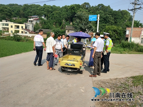 泸县立石镇合力推进交通大整治工作