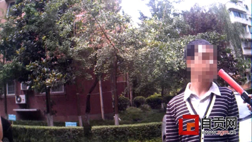 自贡男子酒驾冲关拒检&nbsp;企图蒙混过关被识破(图1)