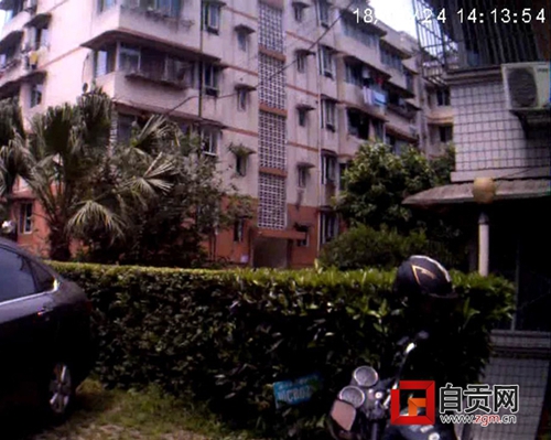 自贡男子酒驾冲关拒检&nbsp;企图蒙混过关被识破(图3)