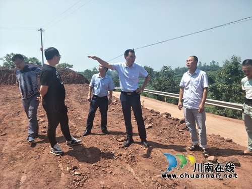 泸县潮河镇组织督查新村聚居点建设