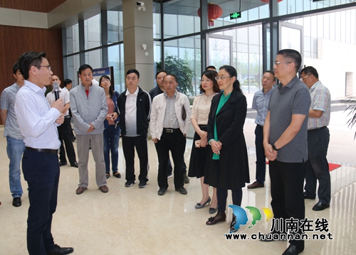 昭通政协到泸州高新区考察调研华为大数据产业(图1)