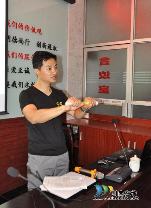 查隐患学防身 市殡仪馆安全生产月活动接地气(图16) 查隐患学防身 市殡仪馆安全生产月活动接地气(图16)