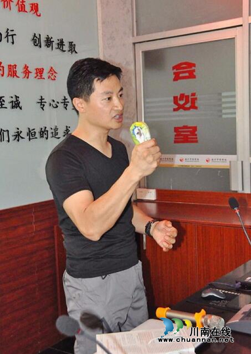 查隐患学防身 市殡仪馆安全生产月活动接地气(图18) 查隐患学防身 市殡仪馆安全生产月活动接地气(图18)
