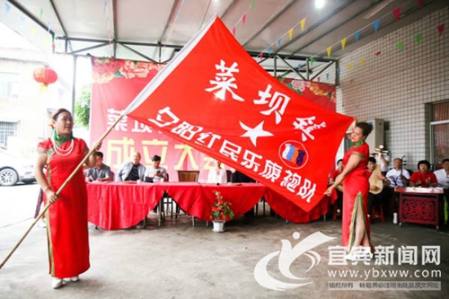 宜宾：民乐旗袍队为营造创文城市氛围添砖加瓦(图1)